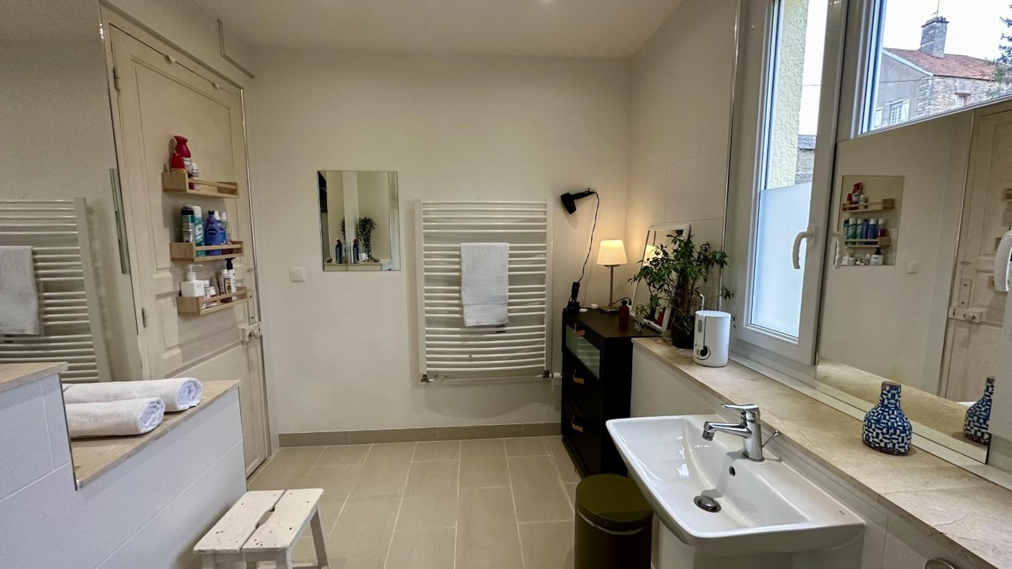 Le Prieure De Buffon Bed & Breakfast Bilik gambar