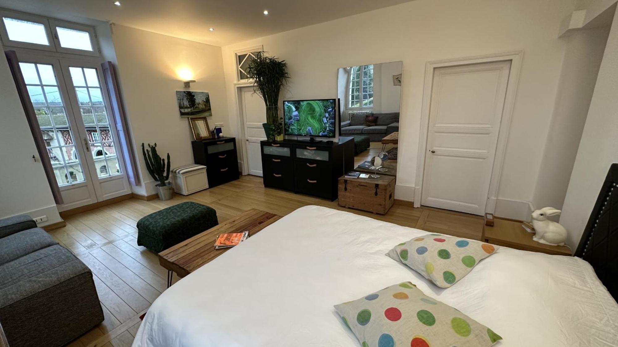 Le Prieure De Buffon Bed & Breakfast Bilik gambar