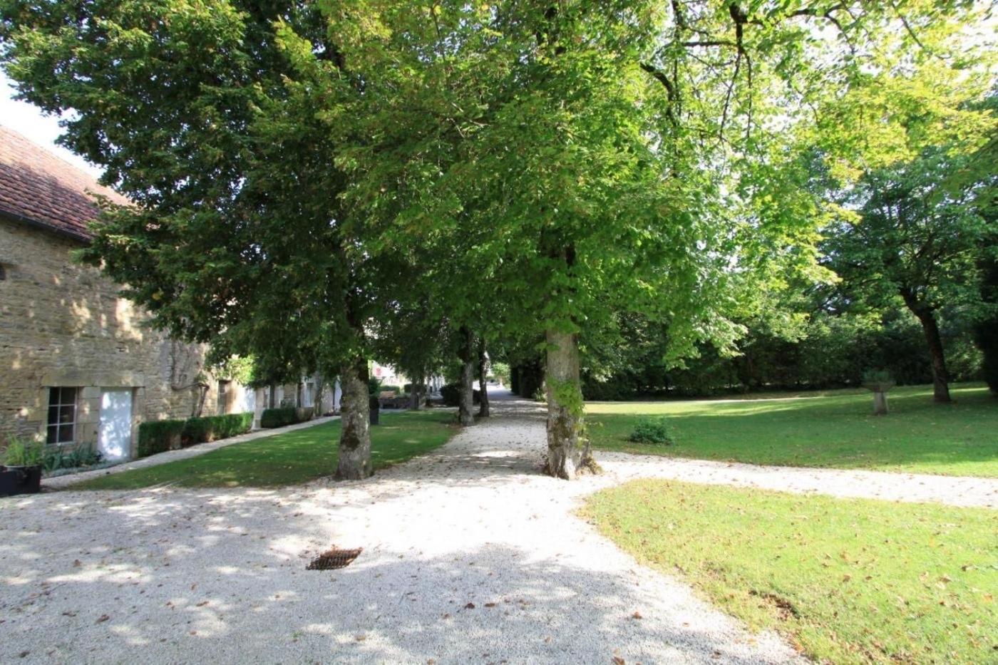 Le Prieure De Buffon Bed & Breakfast Luaran gambar