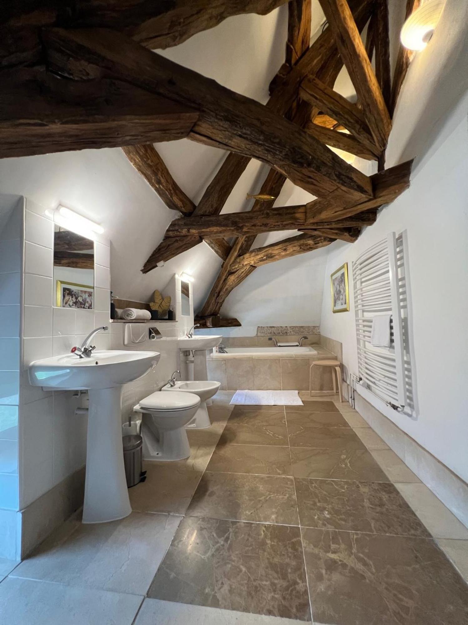 Le Prieure De Buffon Bed & Breakfast Bilik gambar