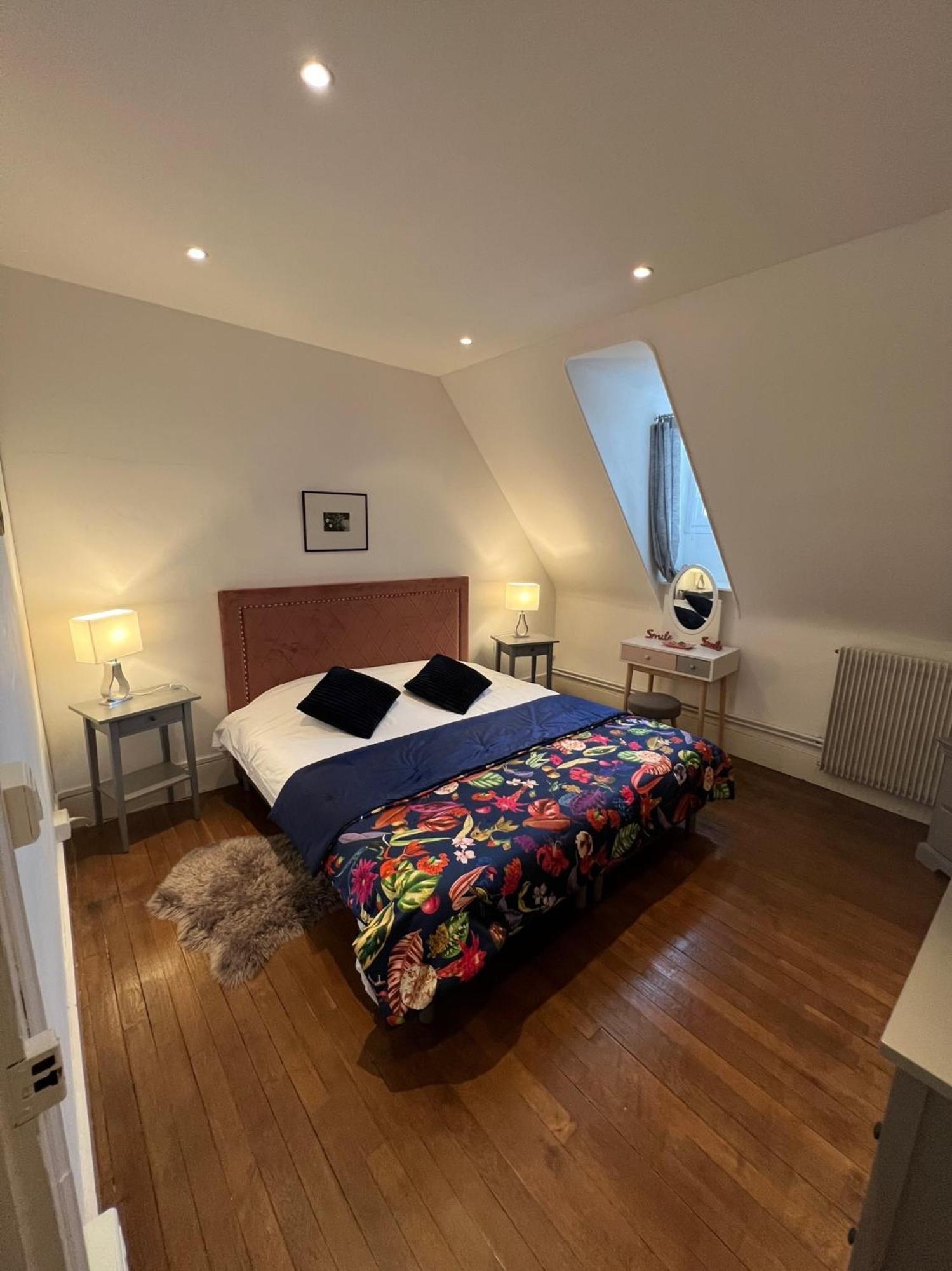 Le Prieure De Buffon Bed & Breakfast Bilik gambar