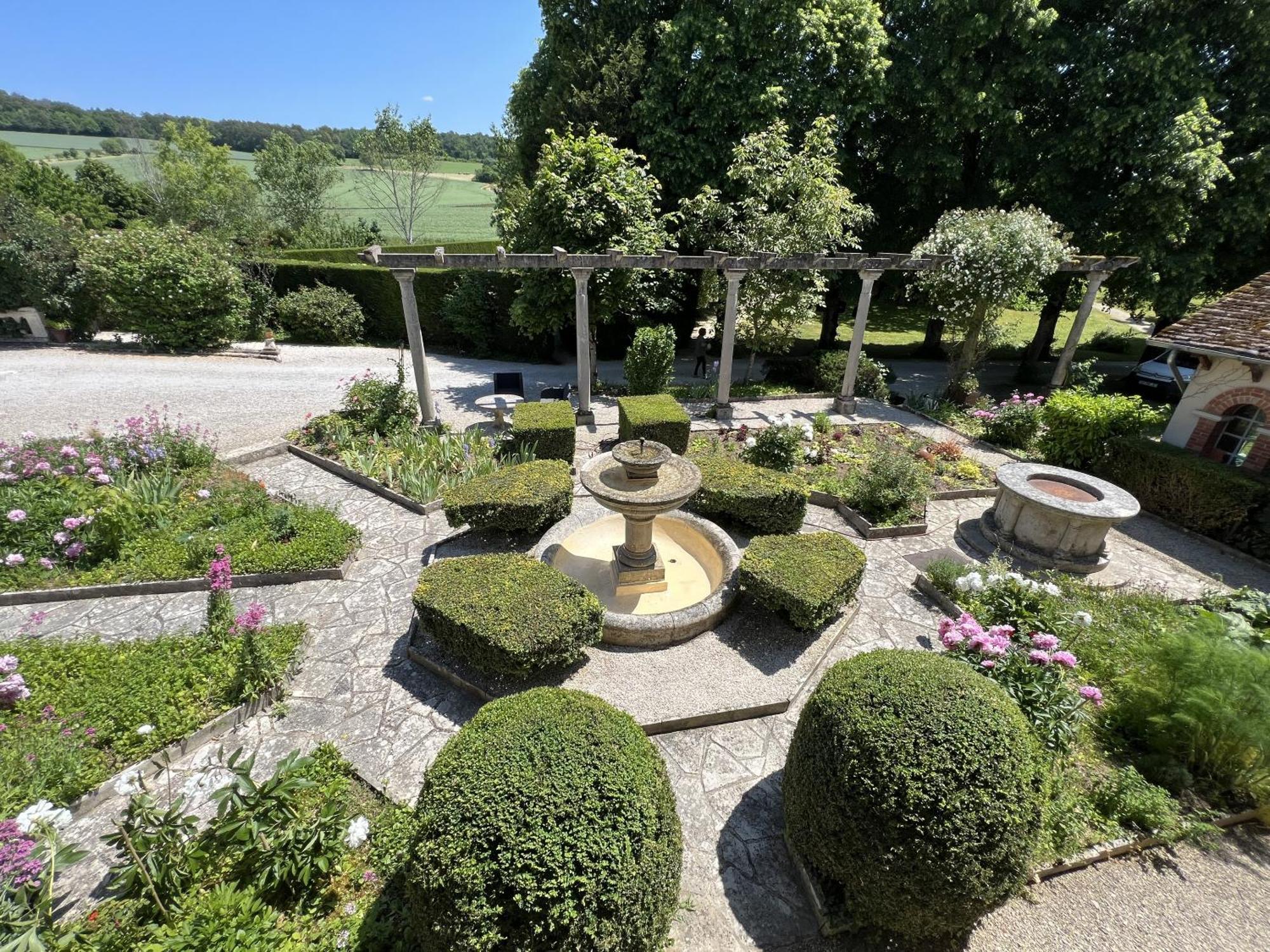 Le Prieure De Buffon Bed & Breakfast Bilik gambar